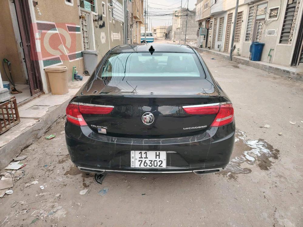 بیوک لاکرۆس